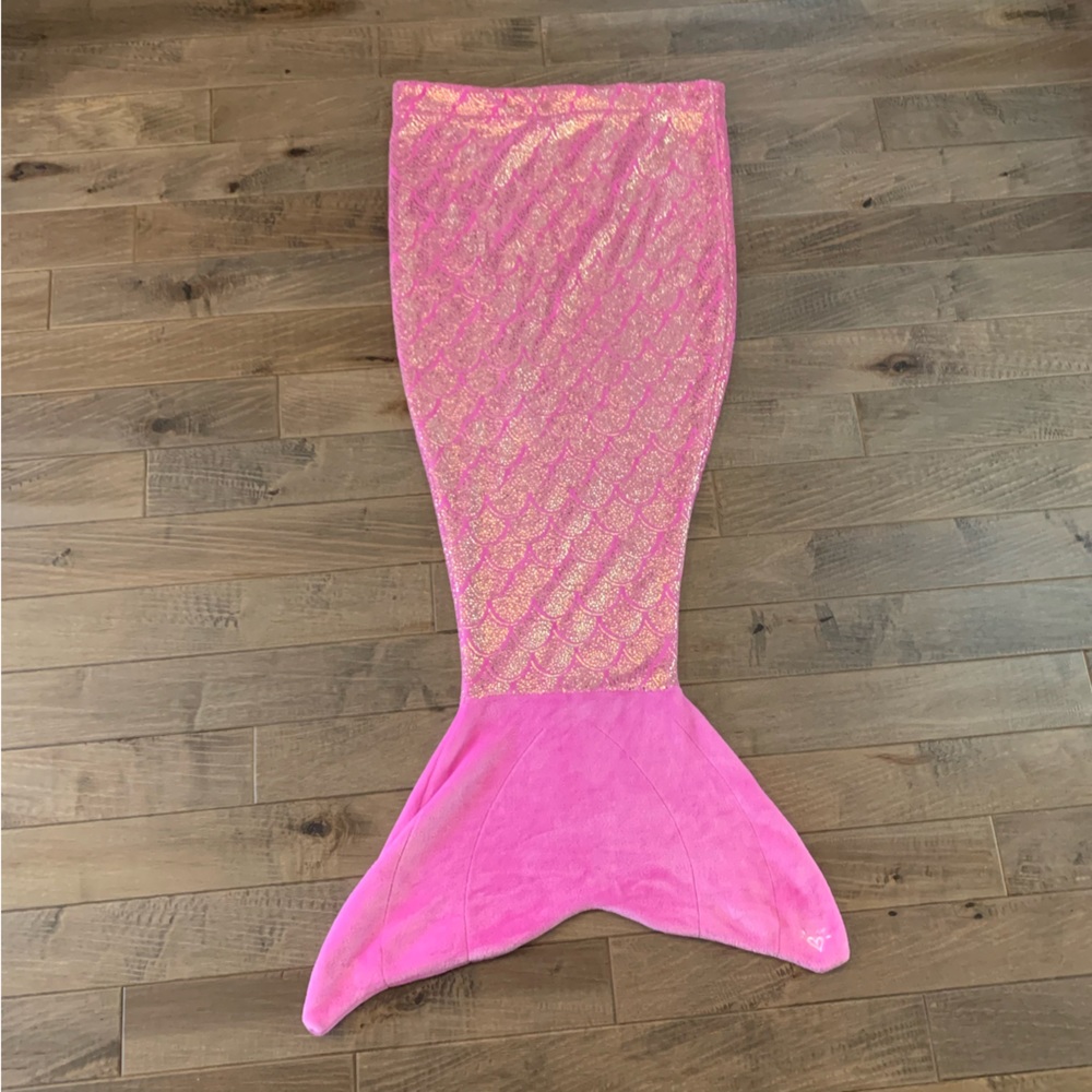 Pink Justice mermaid sleeping bag style blanket pink and gold
